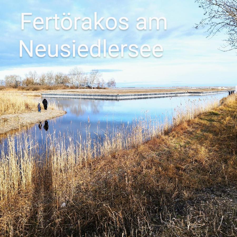 Tinyhouses Am Neusiedlersee Fertorakos Exterior photo