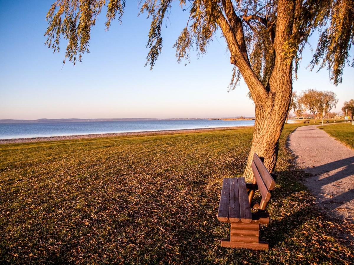 Tinyhouses Am Neusiedlersee Fertorakos Exterior photo